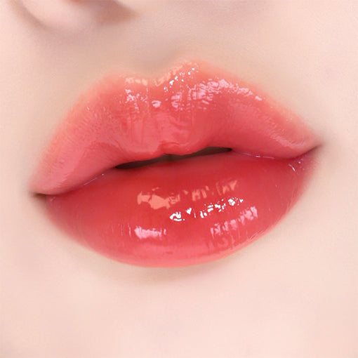 AMUSE Dew Tint 02 Breeze original lip swatch.
