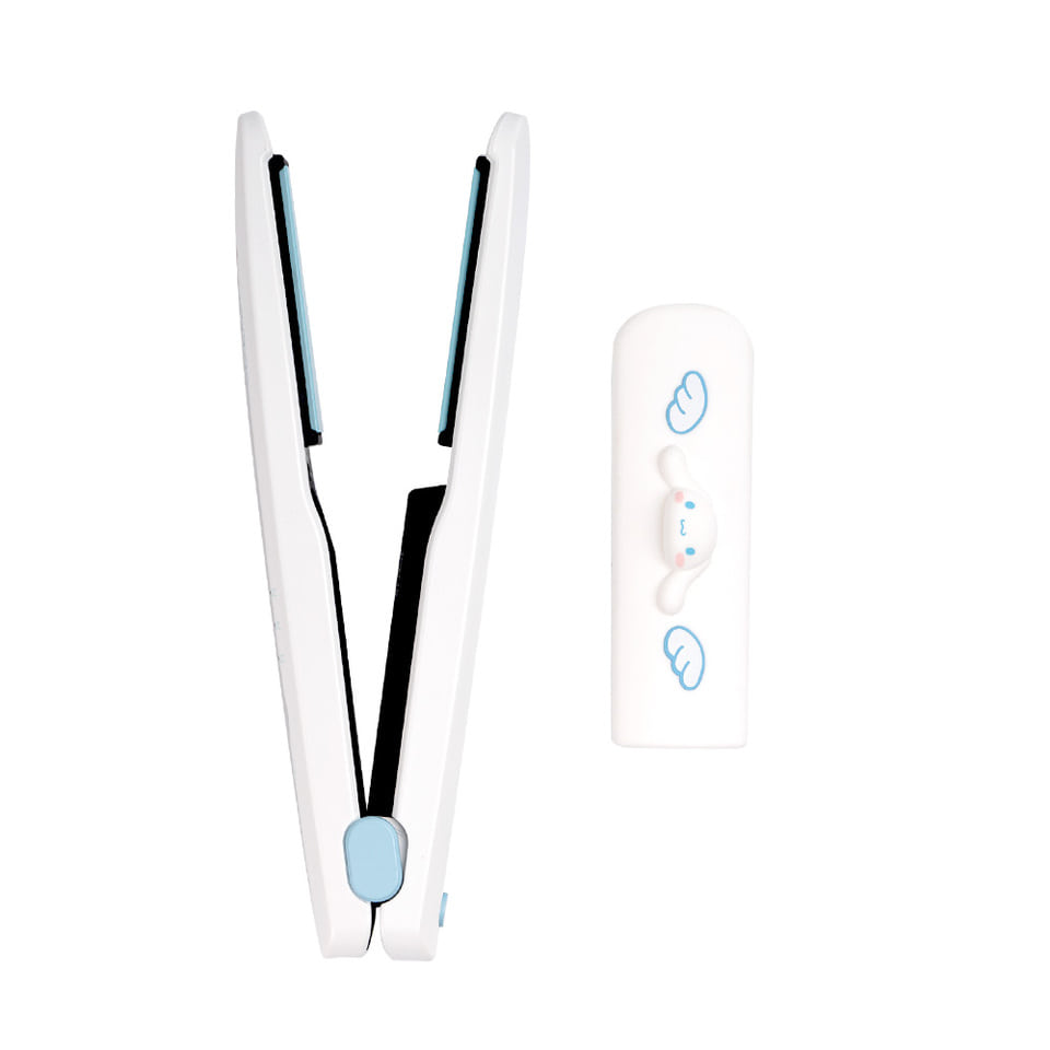 ROYCHE Cinnamoroll wireless mini flat iron and matching silicone safety cap.