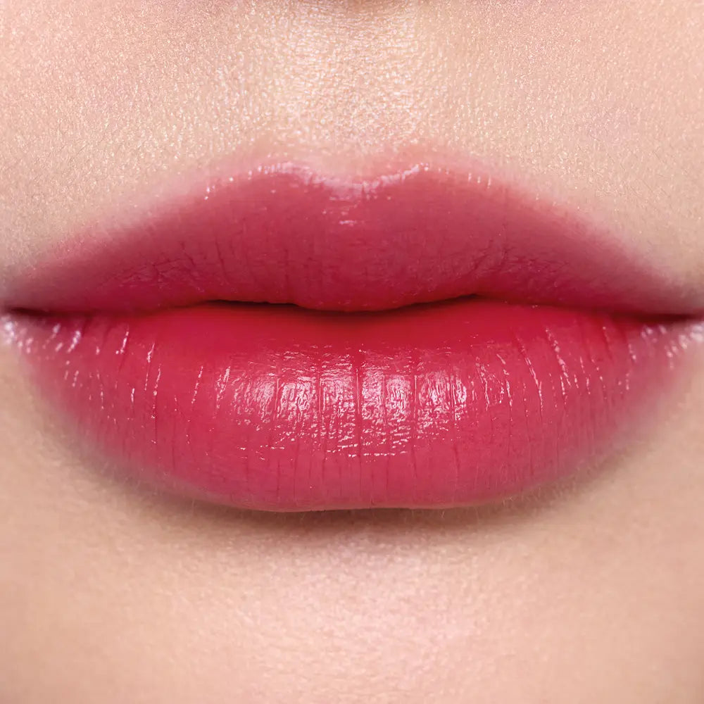 3CE Misty Lip Bare CHILI FLAME lip colour result.