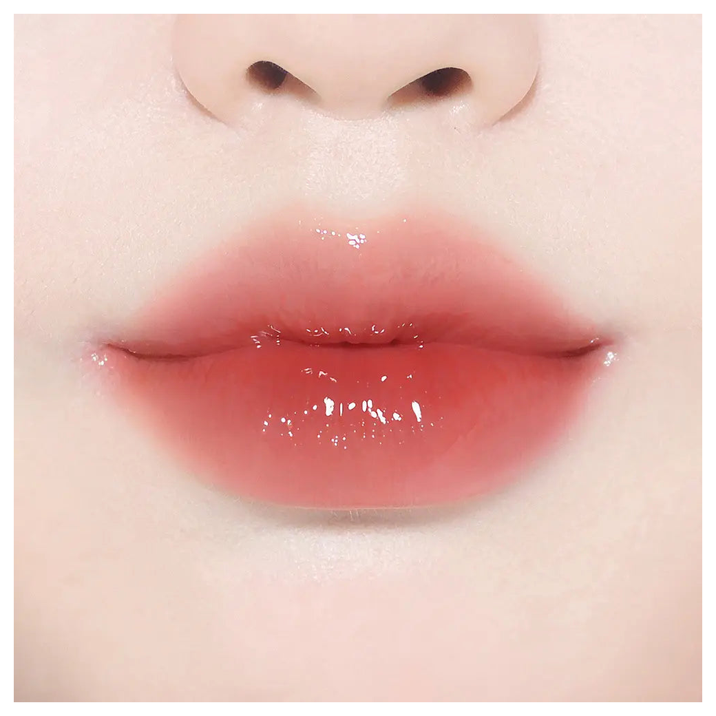 BBIA Over Glaze 05 Grapefruit Syrup actual lip-wear color sample; not a bottle front photograph