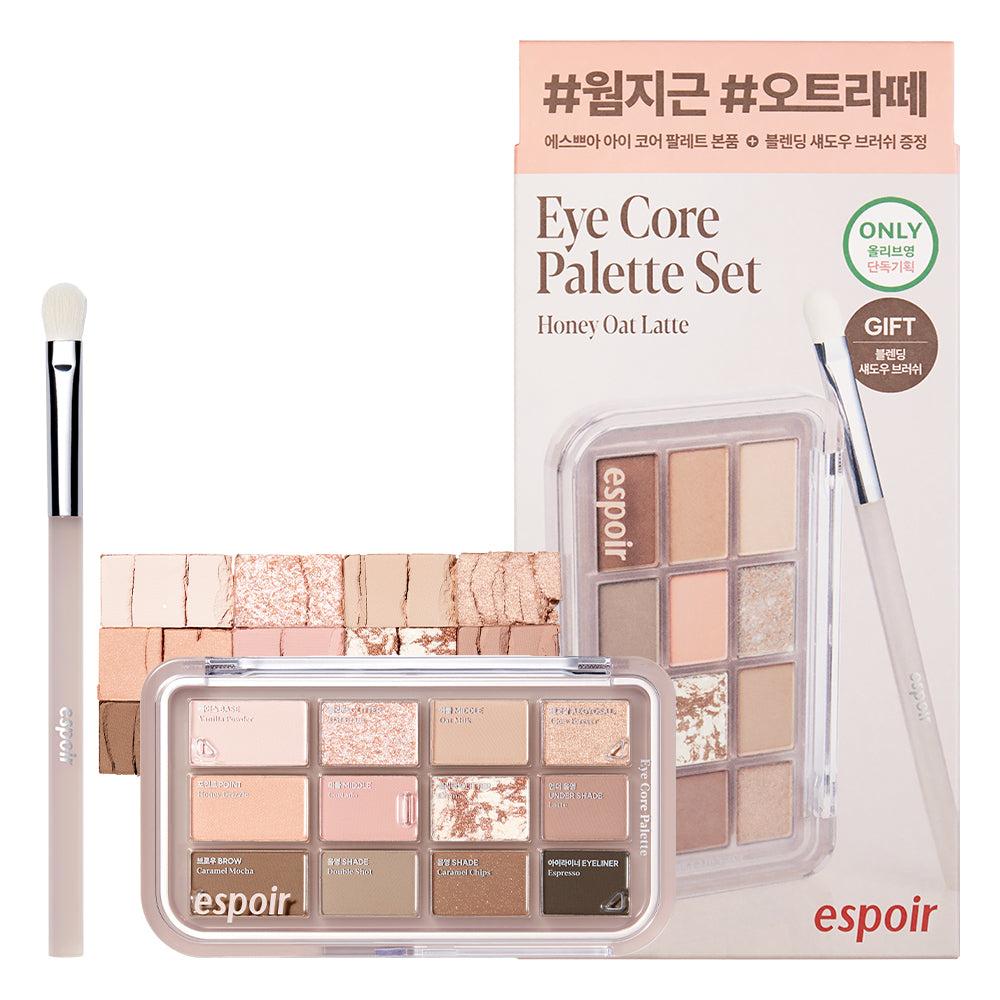 EyeCorePalette06HoneyOatLatte with exact included blendingbrush and physicalretailbox