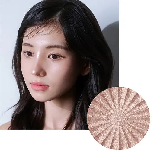 OFRA Mini Highlighter in Peppermint; actual source shade finish and powder pan.