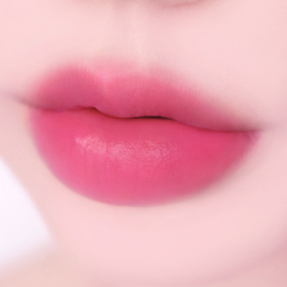fwee Pink Obsession Stay-fit Lip Tint Semi Matte M07 Catch Pink, genuine exact lip shade photograph.