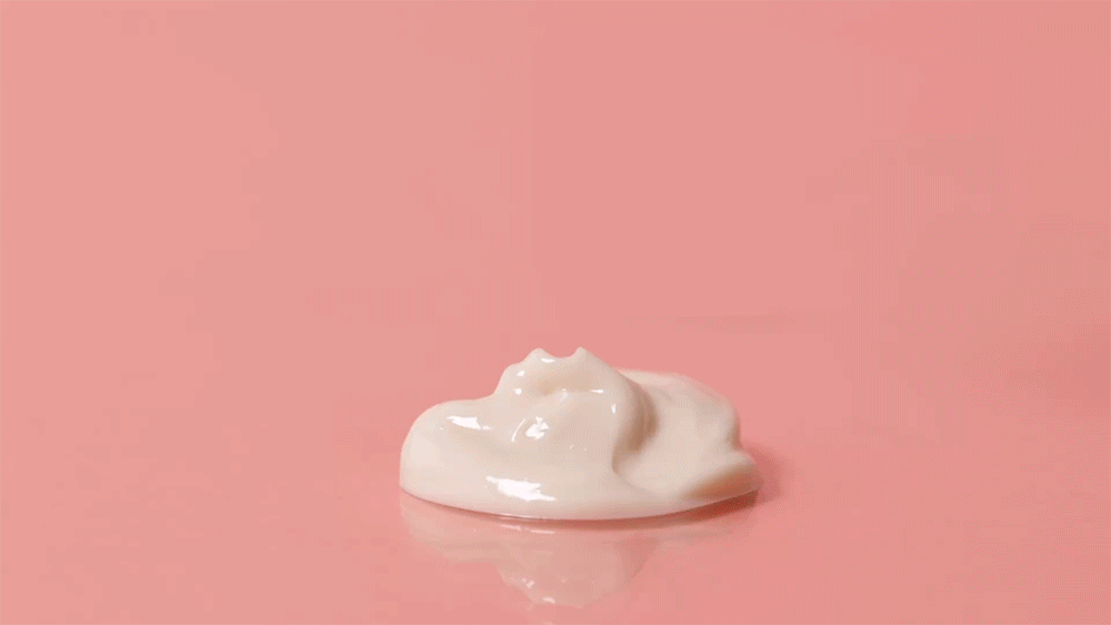 BEYOND - Bodytamin Retinol Lifting Body Lotion 300ml + Charmander Body Gua Sha (Pokémon Collaboration)