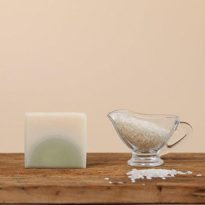 Le savon - Pure Rice Essence Soap