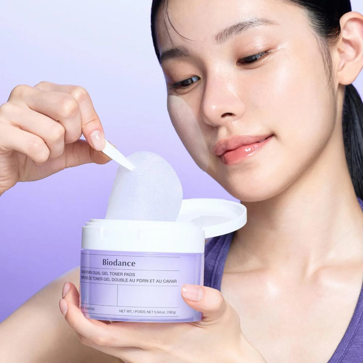 BIODANCE Caviar PDRN dual gel toner pad used as a mini mask