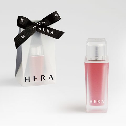 HERA SENSUAL NUDE STAIN TINT + Cool Summer Beauty Beach Bag - 