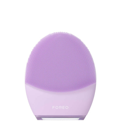 FOREO LUNA 4 Sensitive skin cleansing brush in Lavender.