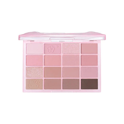 31 Pink Like Blurring sixteen-pan palette in actual pink Hello Kitty case