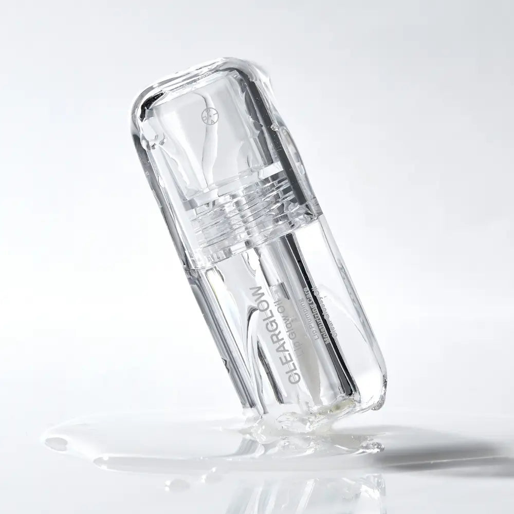 One Oiad.Lip Glow Oil CLEAR GLOW bottle with applicator