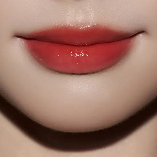 Oiad Liptique Non-Plumping 001 ROUGHER actual lip-color result