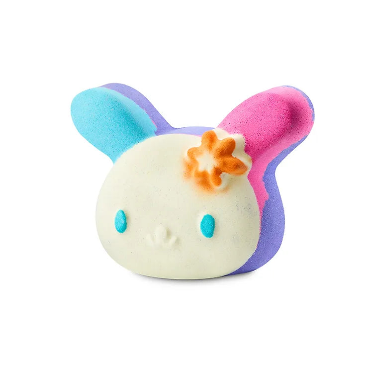 LUSH x Sanrio Usahana Bath Bomb 130g: complete single character bath bomb.