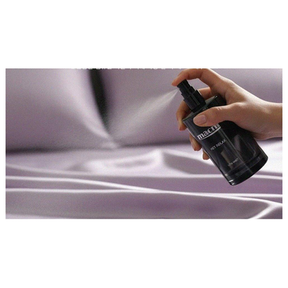macni Pillow Mist actual spray-pump demonstration over bedding