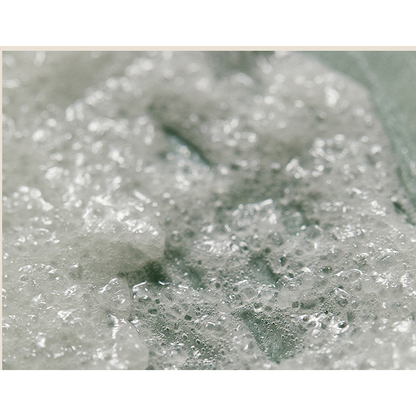 AROMATICA Rosemary Scalp Scrub 165g Duo texture demonstration.