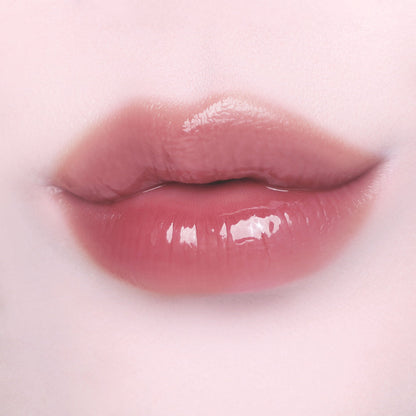 Dinto Frozen Lip Jelly 380 River original lip swatch; cosmetic finish demonstration.