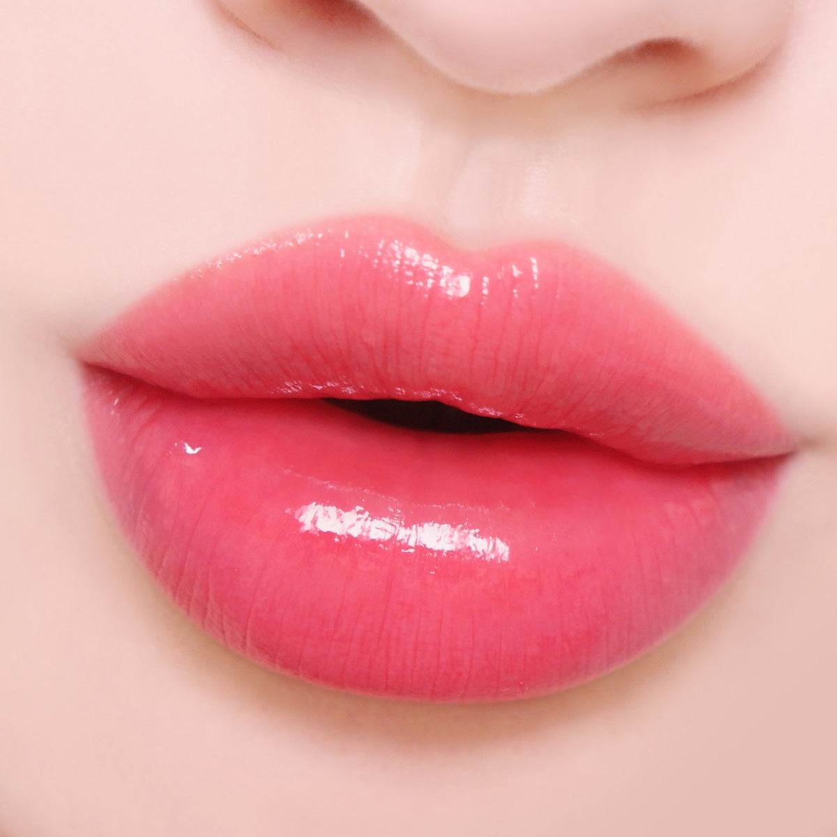 LikeBel Glow Up Lipstick 3g in 05 Cherry Soda; original shade demonstration.
