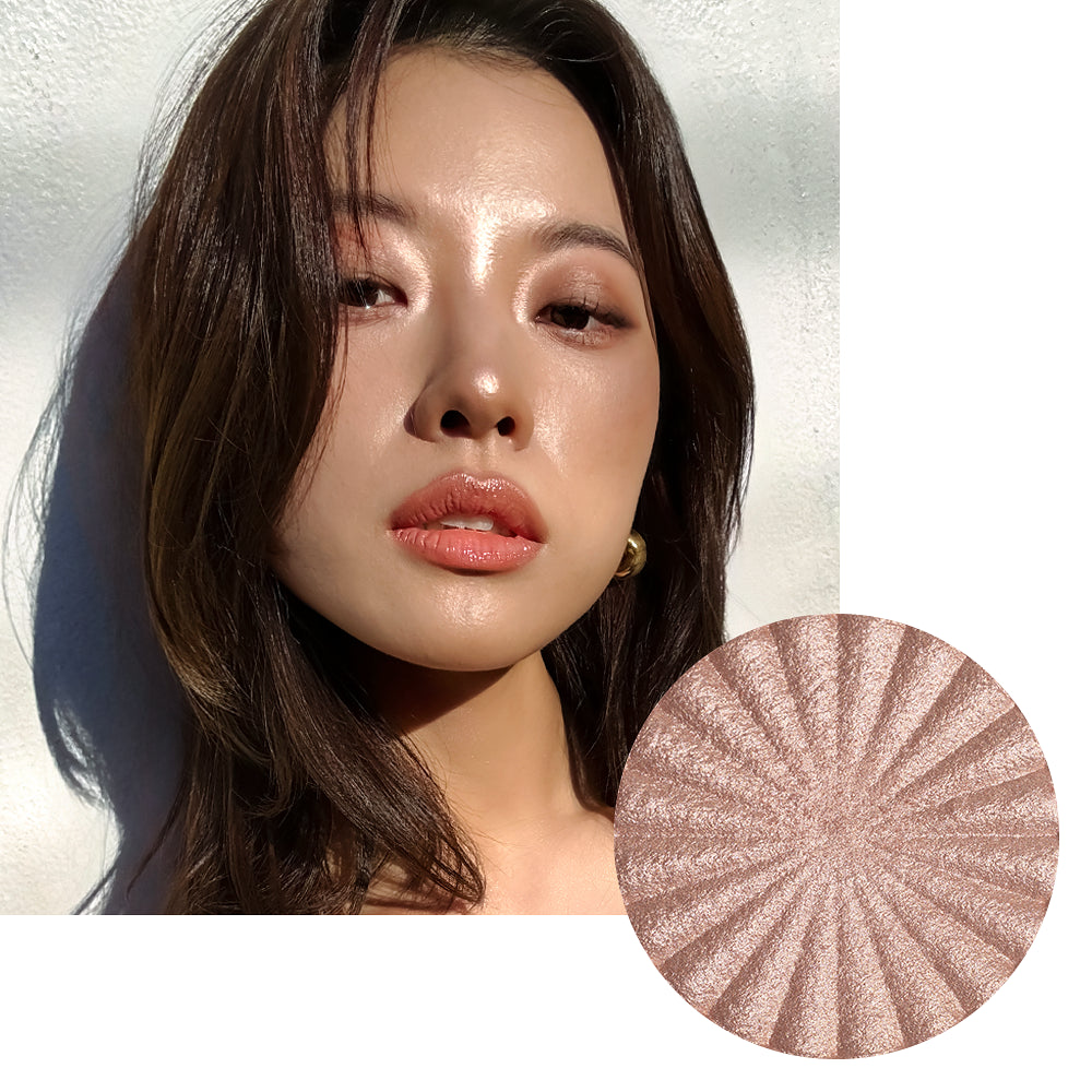 OFRA Mini Highlighter in Seoul; actual source shade finish and powder pan.