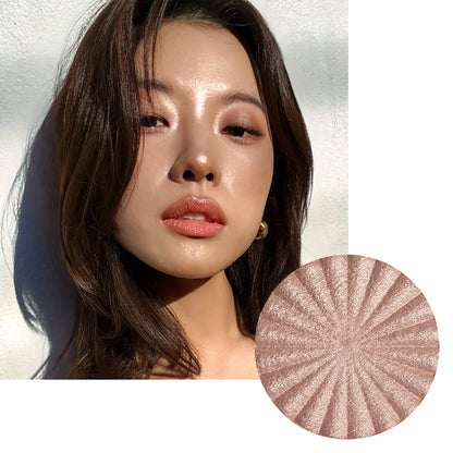 OFRA Mini Highlighter in Seoul; actual source shade finish and powder pan.