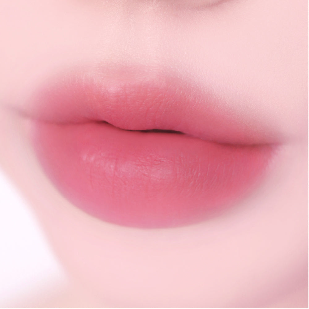 fwee Pink Obsession Stay-fit Lip Tint Semi Matte M05 Code Pink, genuine exact lip shade photograph.