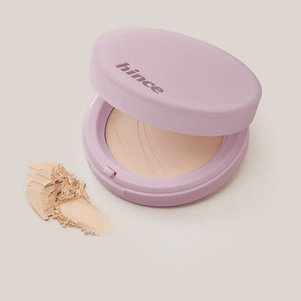 hince Second Skin Airy Powder 02 Beige, actual compact.