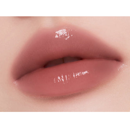 MUZIGAE MANSION Icy Glow 11 TANNIN; original matching lip shade photograph.