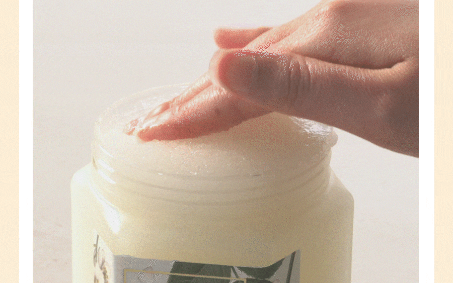plu Perfume Body Scrub (HELLO KITTY Edition)